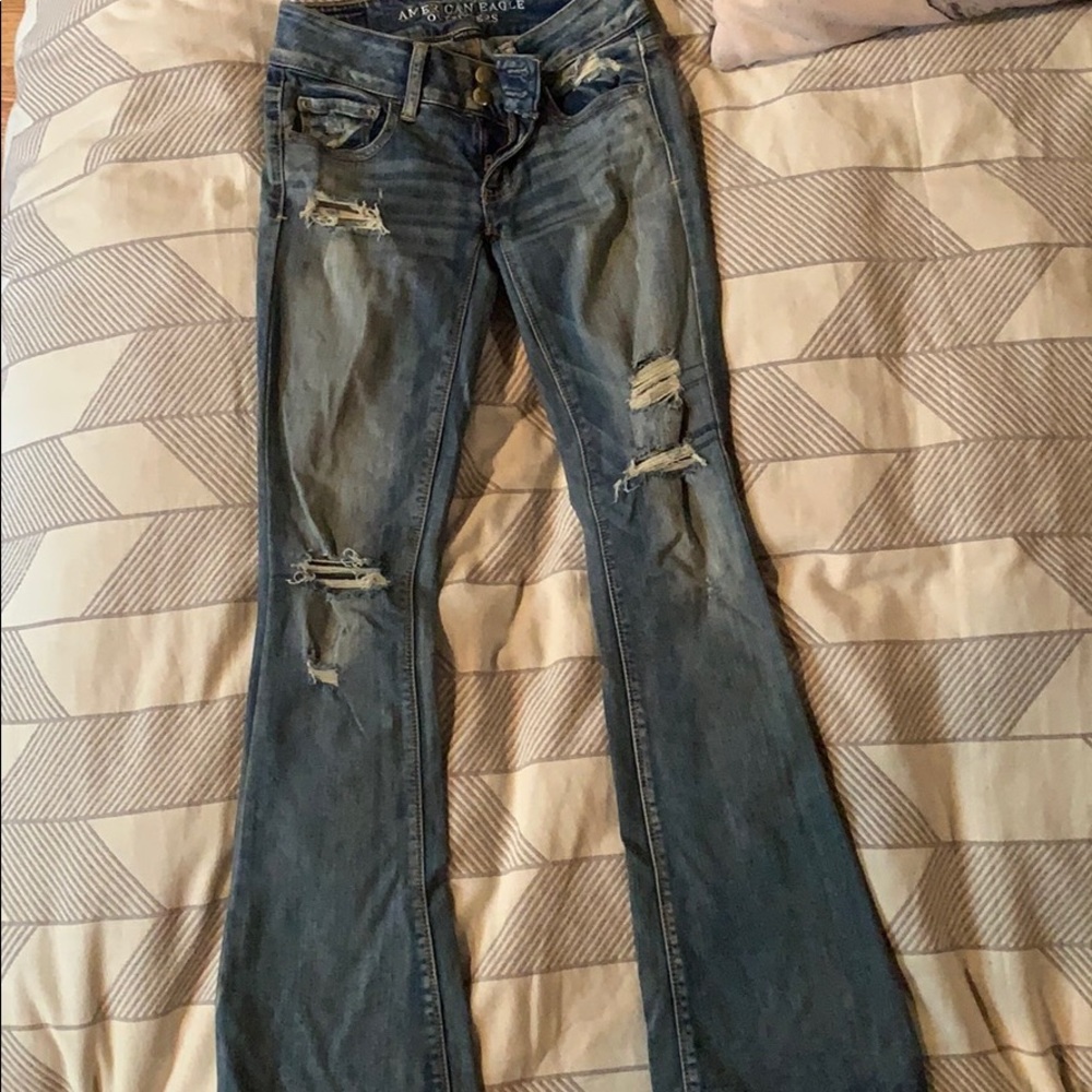 American eagle distressed artist jeans